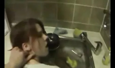 Maska i mamuśki filmiki erotyczne ssać kogut
