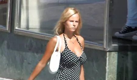 Kira spóźniła się na pociąg i pieprzyła się sex mamuśki filmiki w lesie