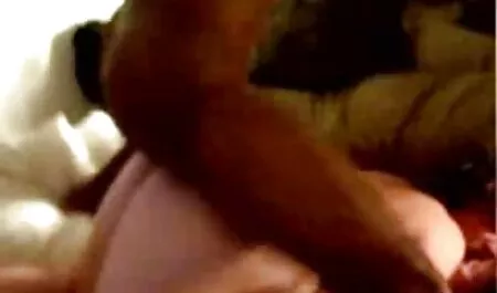 Pijany mężczyzna w różnych pozycjach ucieka od płci sexmamuski filmy dziewczyny
