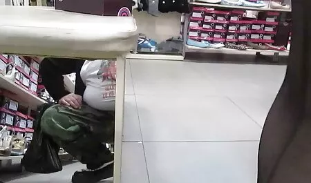 Patrzeć w sex free mamuski tyłek i usta