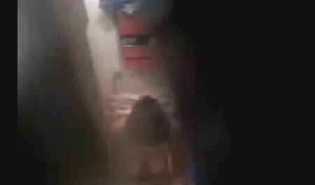 Zrobić mnie uciekinier Dla darmowe filmy porno z mamuśkami to film