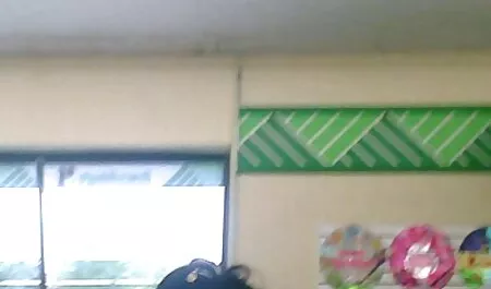 Thin eyed dziewczyna pić alkohol filmiki porno z mamuśkami