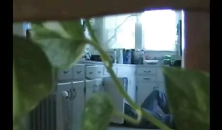 Dziewczyna mamuski sex video oszukała Wielki kutas