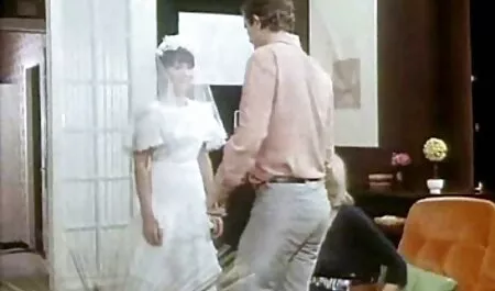 Kobiety biorą prysznic mamuski filmy darmowe Ukryta kamera