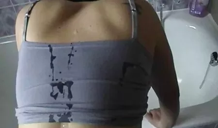 Zaprosiła dziewczynę na wizytę pijaną, a potem trzymała się sex mamuśki darmowe filmy z dala od zdobycia kaczki
