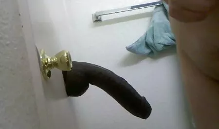 Potrójne dziewczyny urządzili namiętne darmowe porno z mamuskami Lesbijki