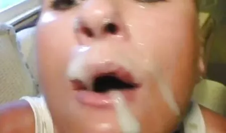 Laura Anal darmowe sex filmiki z mamuskami oglądać w jej pierwszy próbka porno
