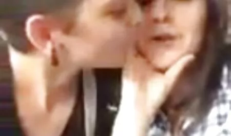 Jej mąż został w śmieciach, dopóki nie spojrzała na stronę filmy erotyczne darmowe mamuski ruchania