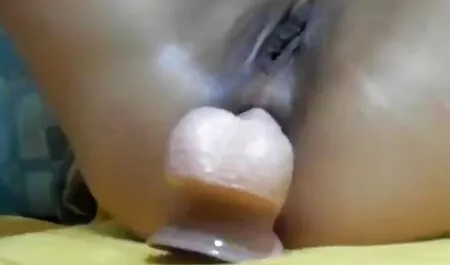Suka uczy jej darmowe porno z mamuskami ból gardła